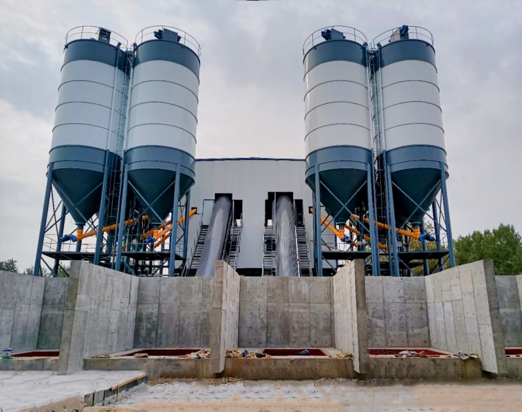 山东济南桑梓店2HLS180型混凝土搅拌站-2(1)(1).jpg